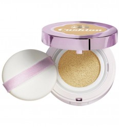 L'ORÉAL Nude Magique Cushion Dewy Glow Foundation Tono 01 Porcelain 14,6 g L'ORÉAL Nude Magique Cushion Dewy Glow Foundation Tono 01 Porcelain 14,6 g