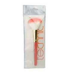 TECHNIC BLUSHER BRUSH