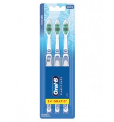 ORAL B CLASSIC CARE PACK 3 CEPILLOS DENTALES MEDIO