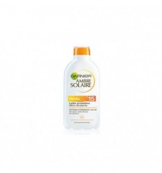 GARNIER LECHE SOLAR SPF 15 MEDIA CON VITAMINA C 200 ml