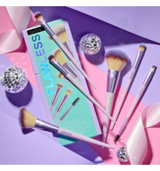 TECHNIC FLAWLESS JUEGO DE BROCHAS R 996214
