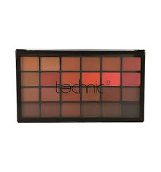TECHNIC THE HEAT IS ON 24 SOMBRAS BRILANTES Y MATES 26,4 g Ref. 28528